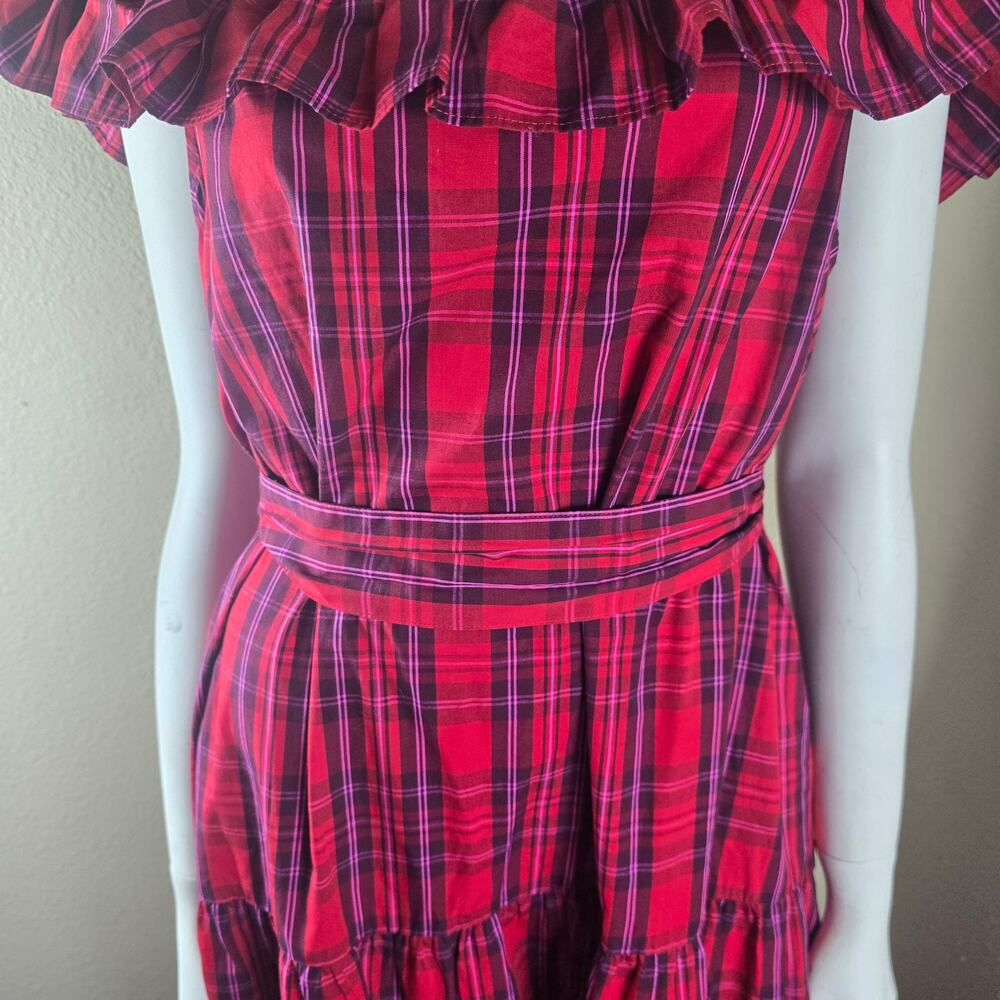 Draper James Kimberly Off-Shoulder Tie-Waist Smocked Neck Dress in Angie Plaid - Picture 5 of 9